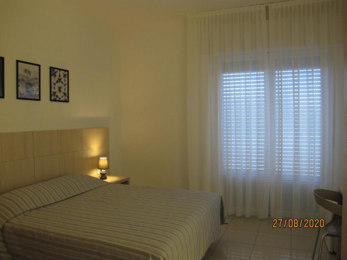 Santa Barbara Hotel & Apartments 贝拉里亚-伊贾马里纳 外观 照片