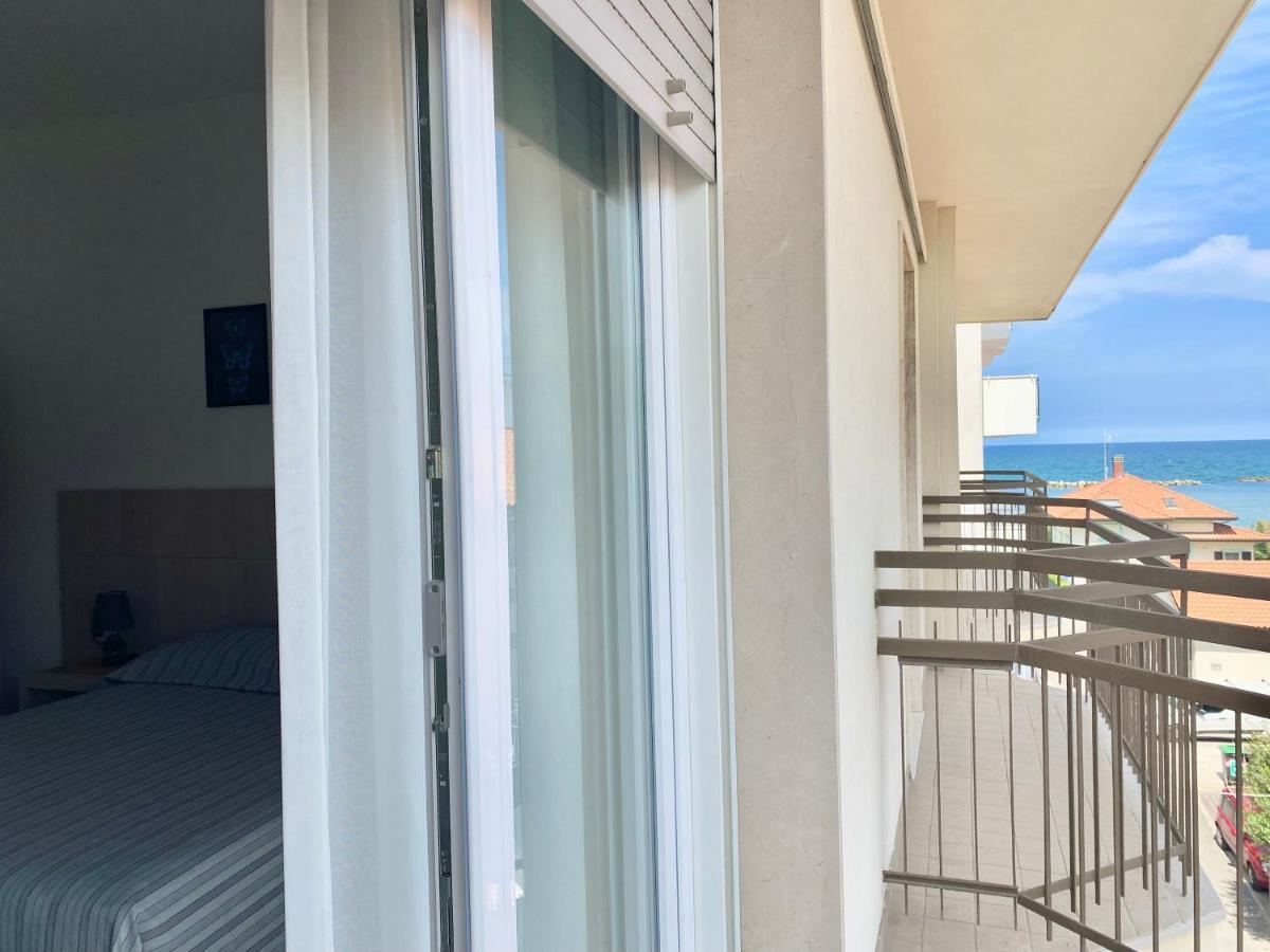 Santa Barbara Hotel & Apartments 贝拉里亚-伊贾马里纳 外观 照片