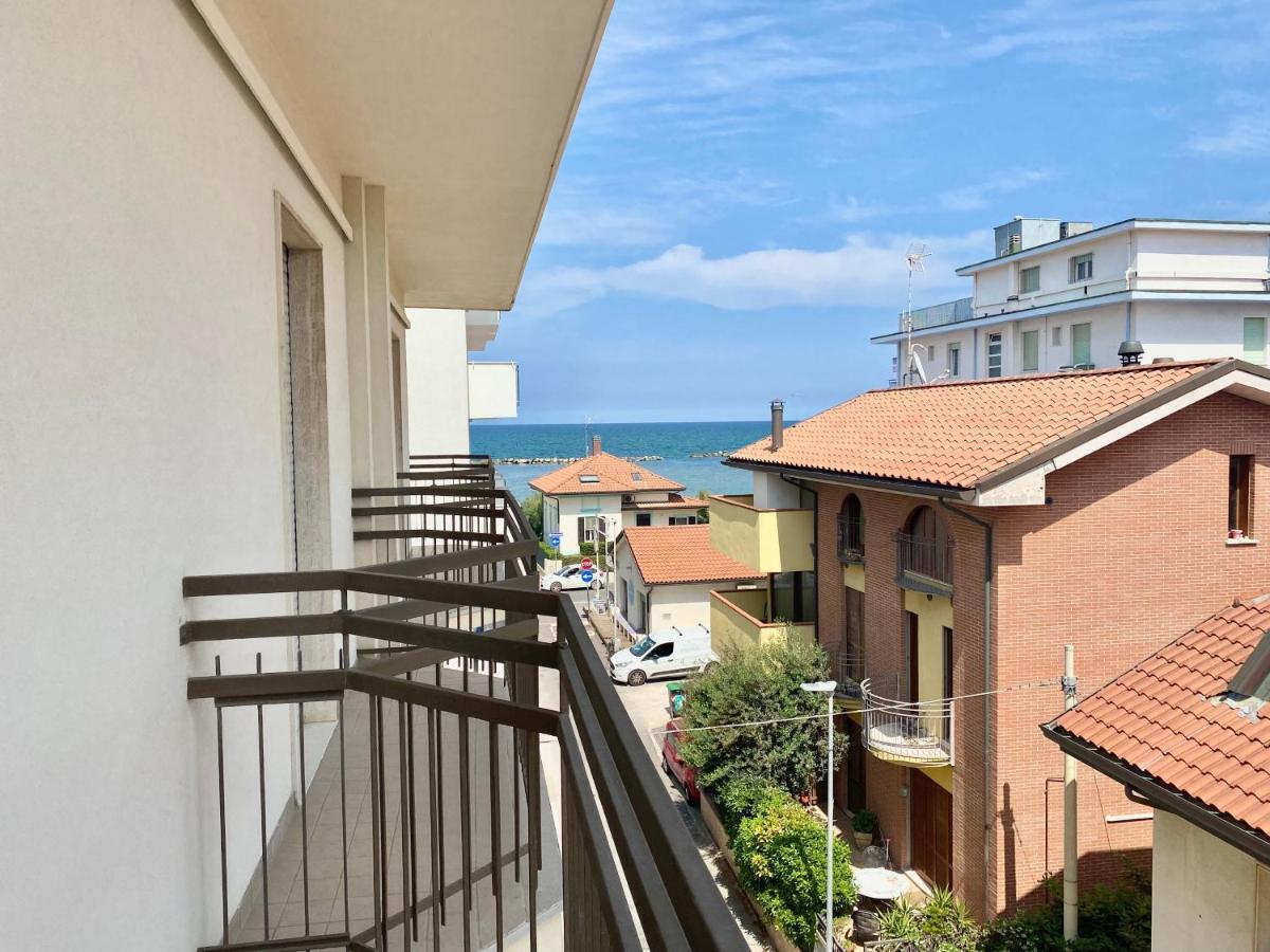 Santa Barbara Hotel & Apartments 贝拉里亚-伊贾马里纳 外观 照片